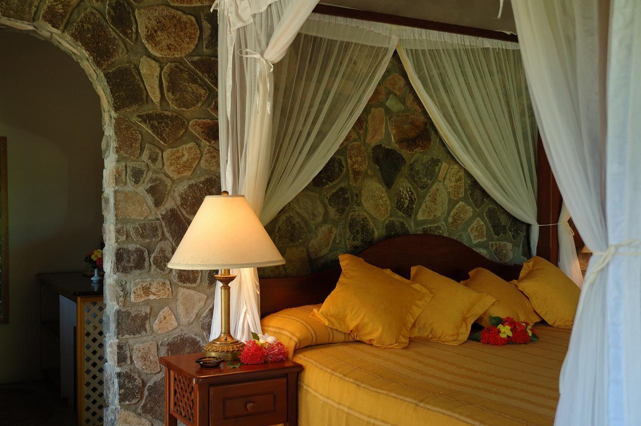 Frangipani Hotel Port Elizabeth エクステリア 写真